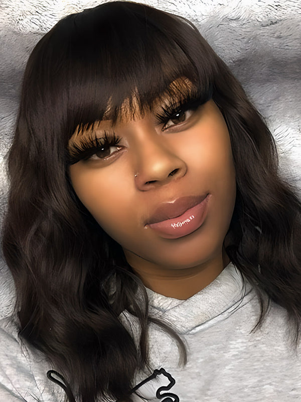 Body Wave Bob perruques de cheveux humains bon marché avec une frange